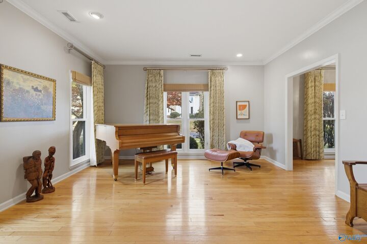 Property Photo:  1928 Shellbrook Drive  AL 35806 