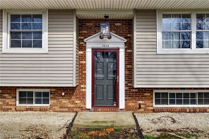 Property Photo:  5468 Hoagland Blackstub Road  OH 44410 