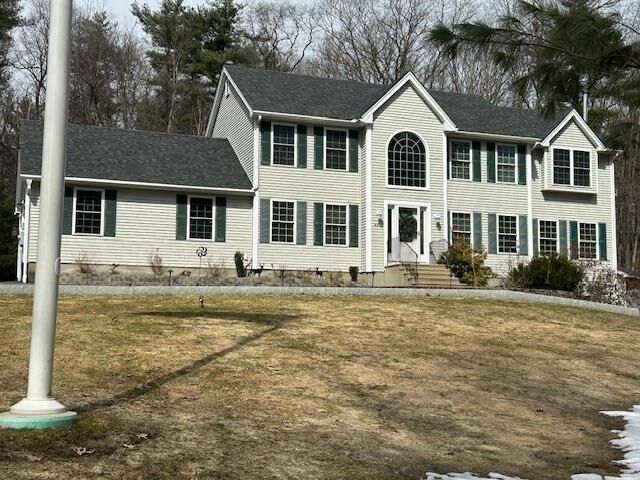 Property Photo: 43 Lampton Lane NH 03308