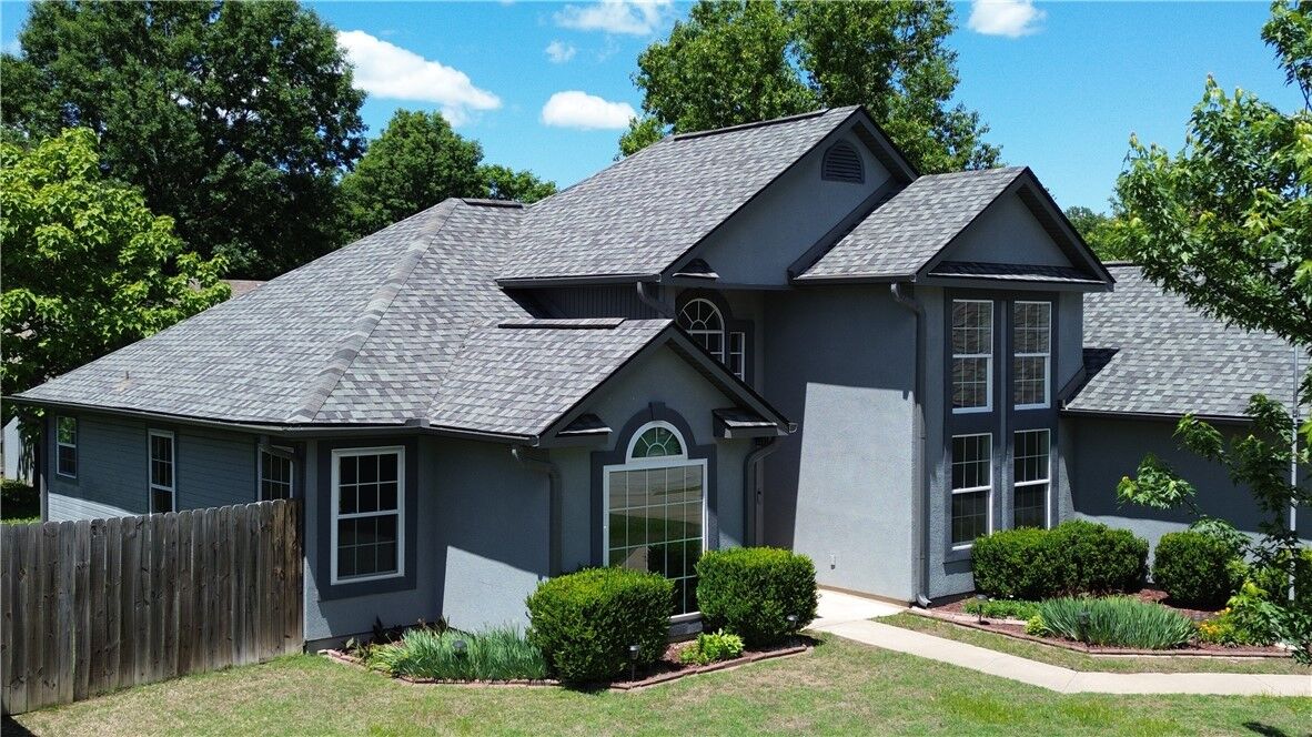 Property Photo:  3029 N Quartz Drive  AR 72704 