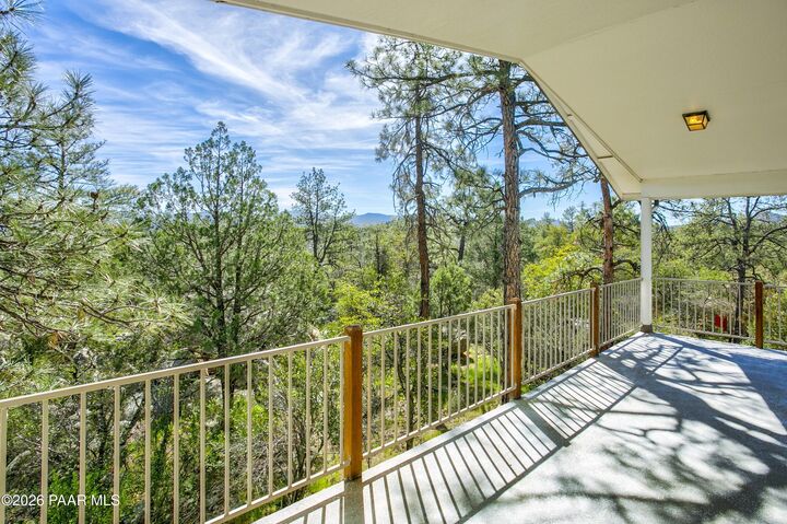 Property Photo: 1533 Buttermilk Road AZ 86305