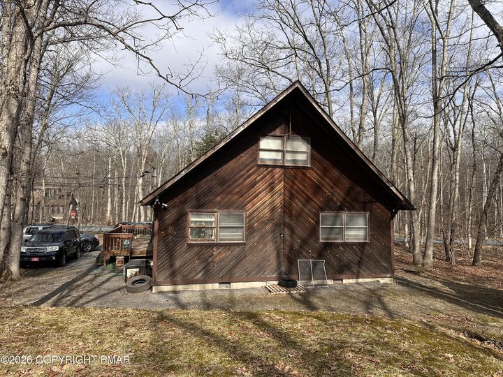 Property Photo: 1173 Coolbaugh Road PA 18302