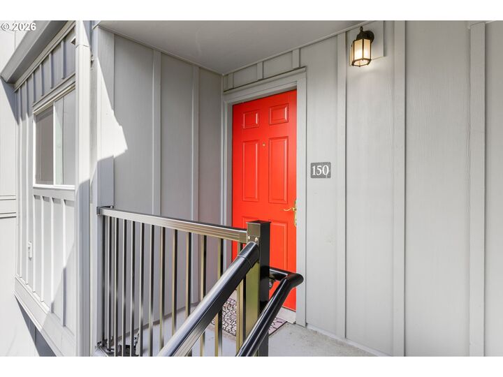 Property Photo:  4 Touchstone 150  OR 97035 