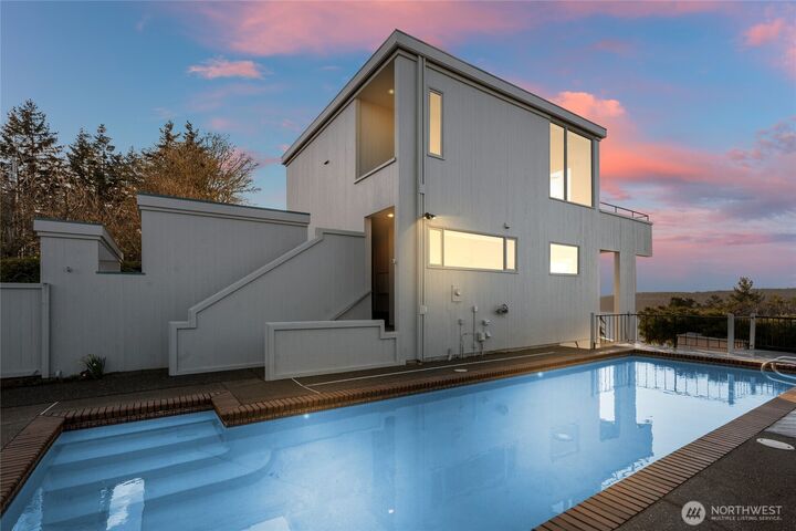 Property Photo:  4042  Soundview Drive W  WA 98466 