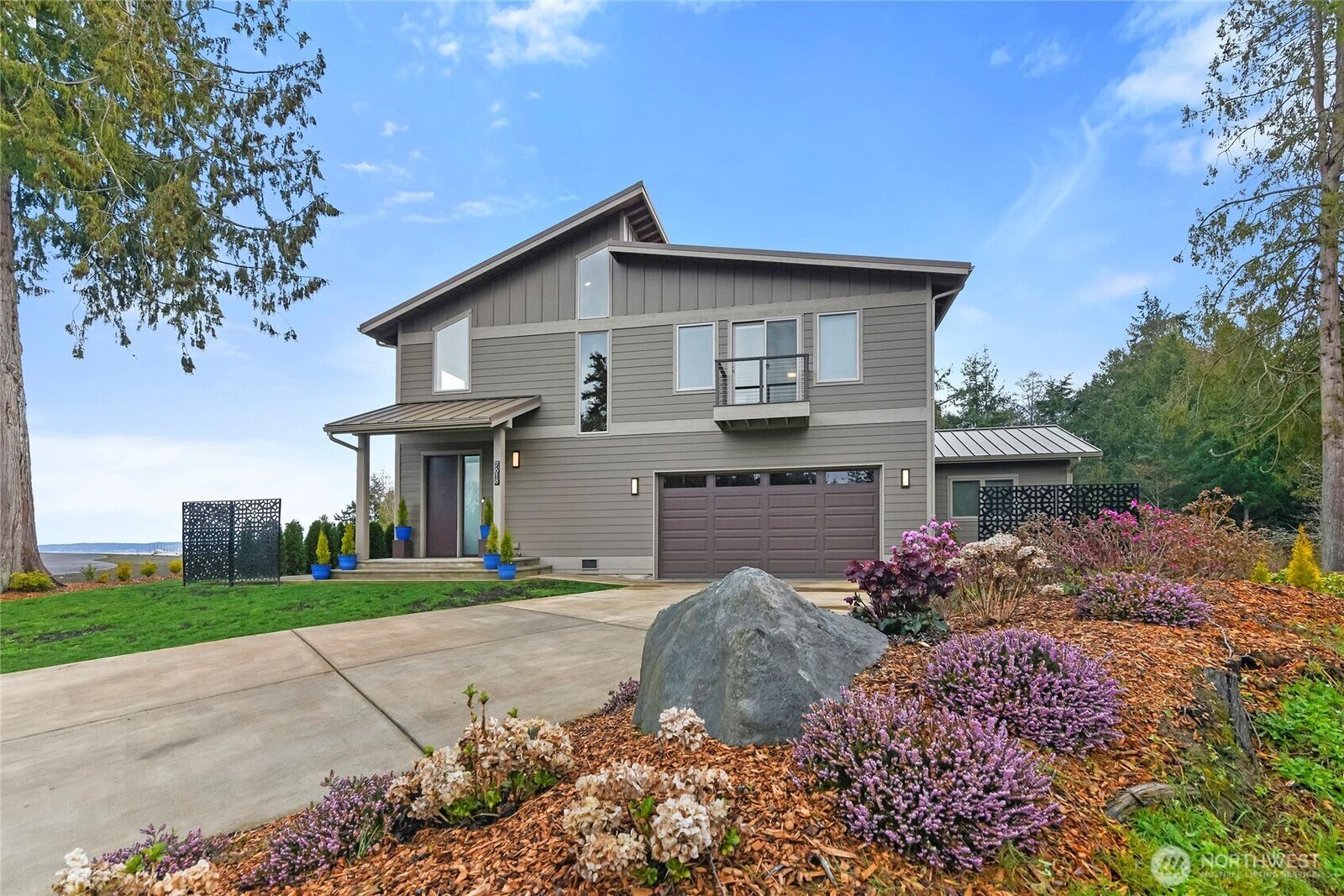 Property Photo:  7618 NE Zachariasen Court  WA 98340 