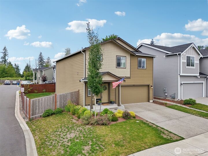 Property Photo: 1423 Cascade St WA 98294