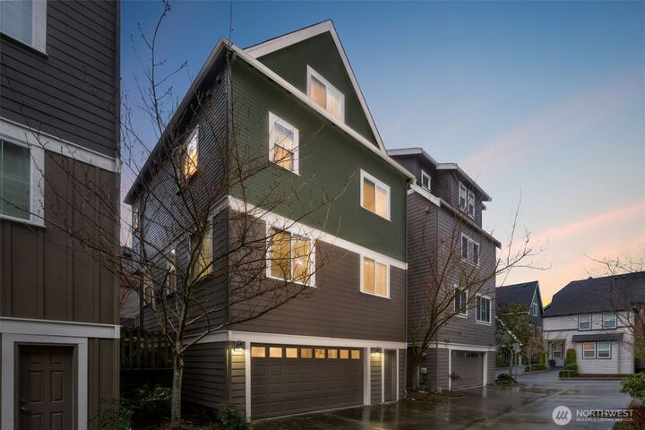 Property Photo: 365 NE Denny Way WA 98029