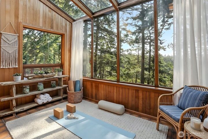 Property Photo:  2793  Pondilla Way  WA 98239 