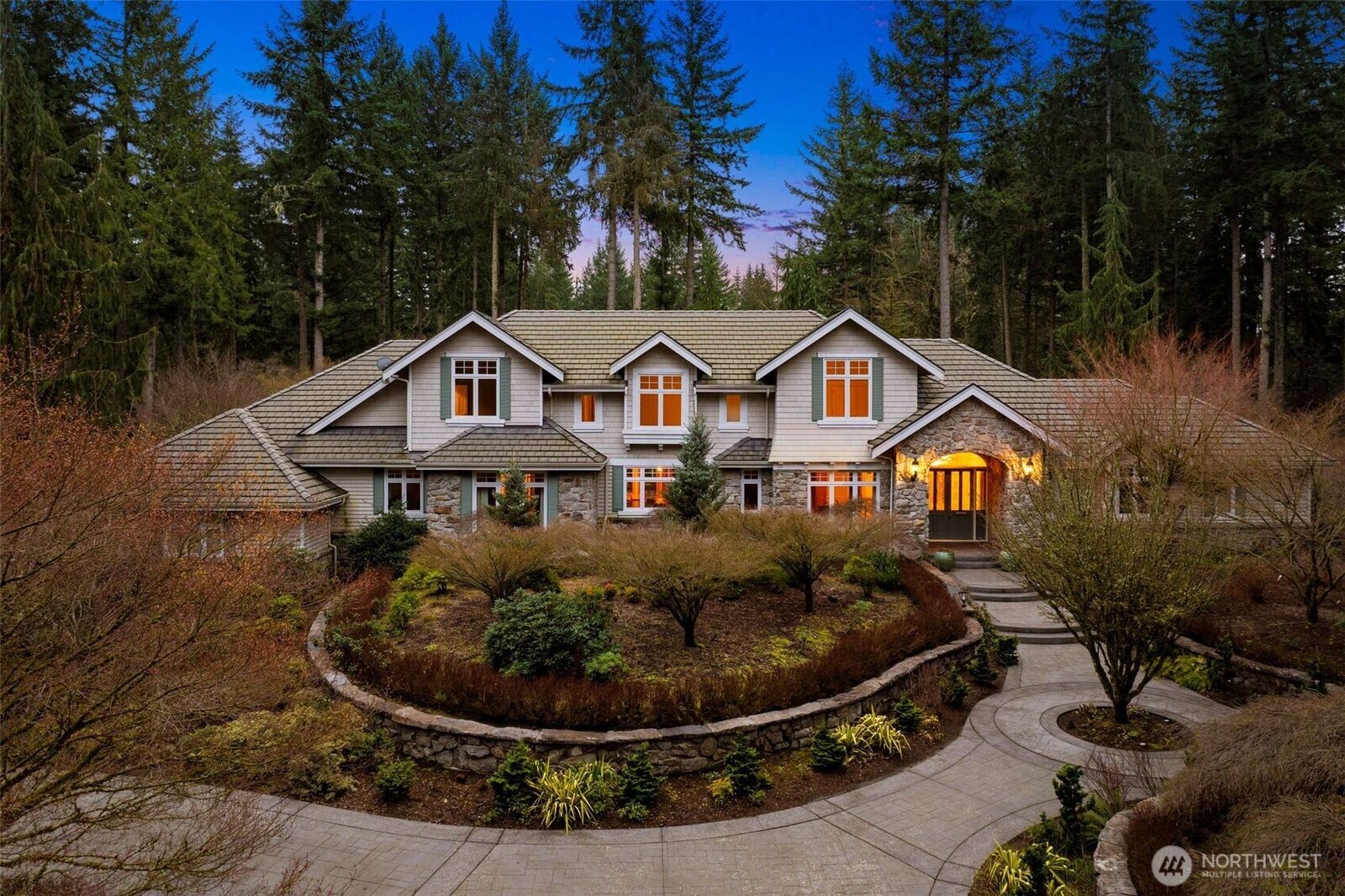 Property Photo: 22025 NE 82nd Place WA 98053