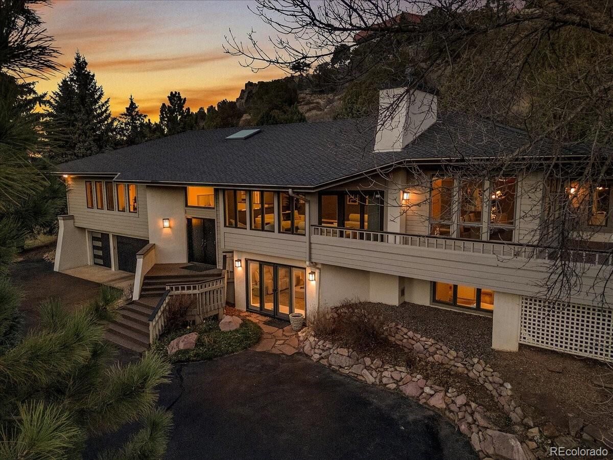 Property Photo:  5852 Willowbrook Drive  CO 80465 