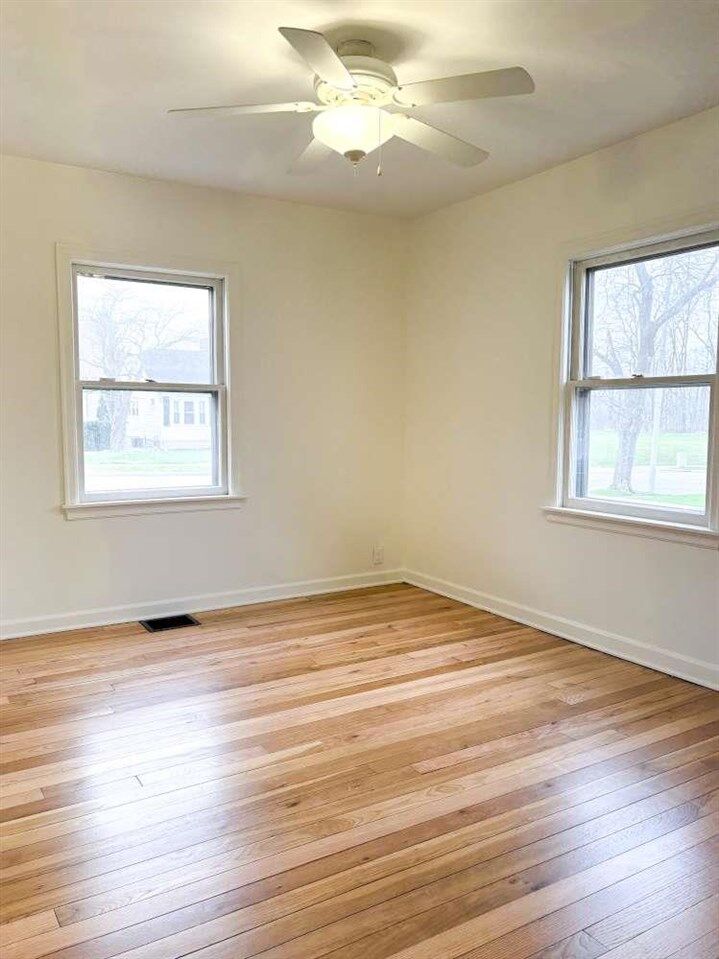 Property Photo:  1014 W Main Street  IN 47374 