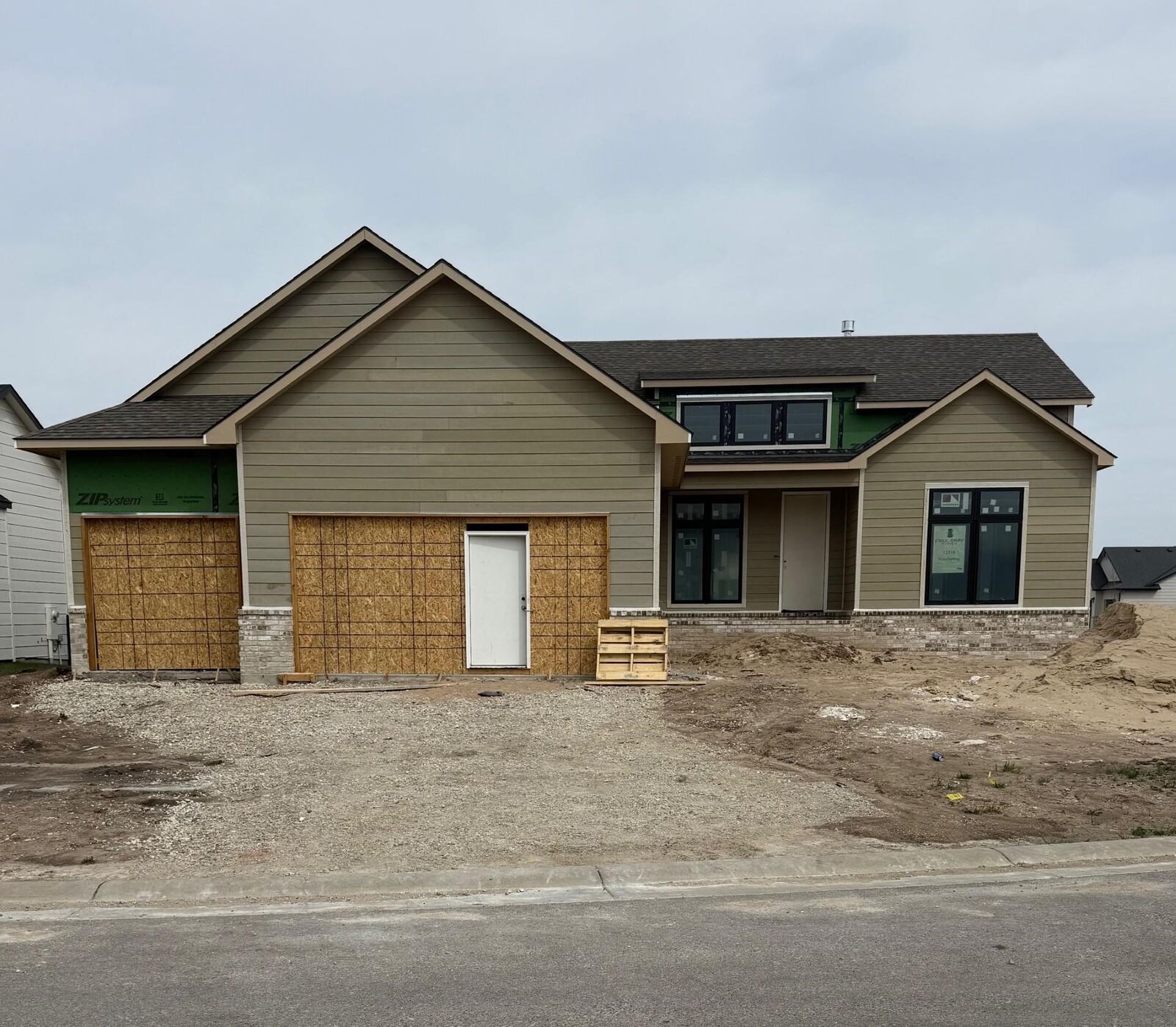 Property Photo:  12318 E Woodspring St  KS 67226 