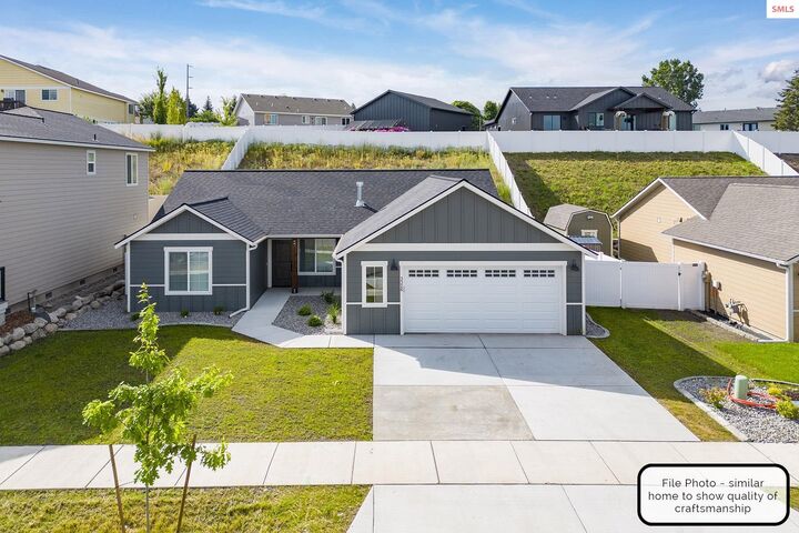 Property Photo: Lt 8 Blk 1 E Valley St S ID 83822