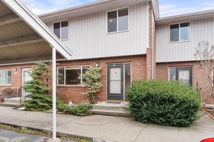 Property Photo:  12425 E Olive Ave  WA 99216 