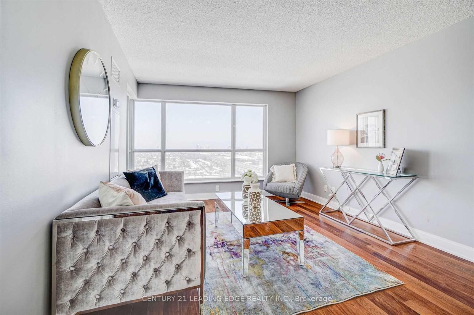 Property Photo:  135 Village Green Square 2415  ON M1S 0G4 