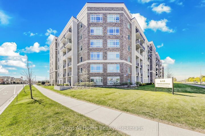 Property Photo: 610 Farmstead Drive 307 ON L9T 8X5