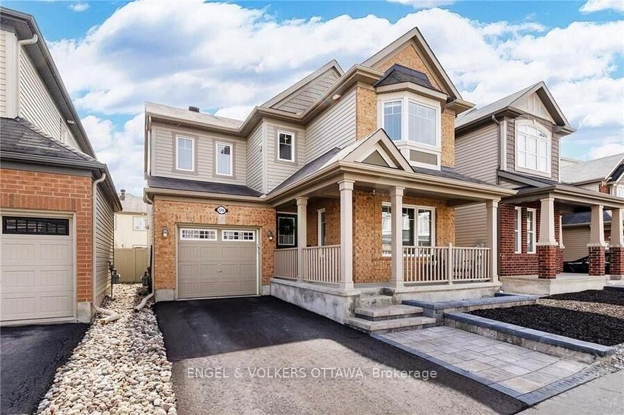 Property Photo: 2206 Watercolours Way ON K2J 5J8