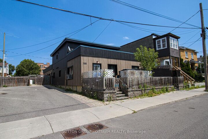 Property Photo: 309 Cyr Avenue ON K1L 7N6