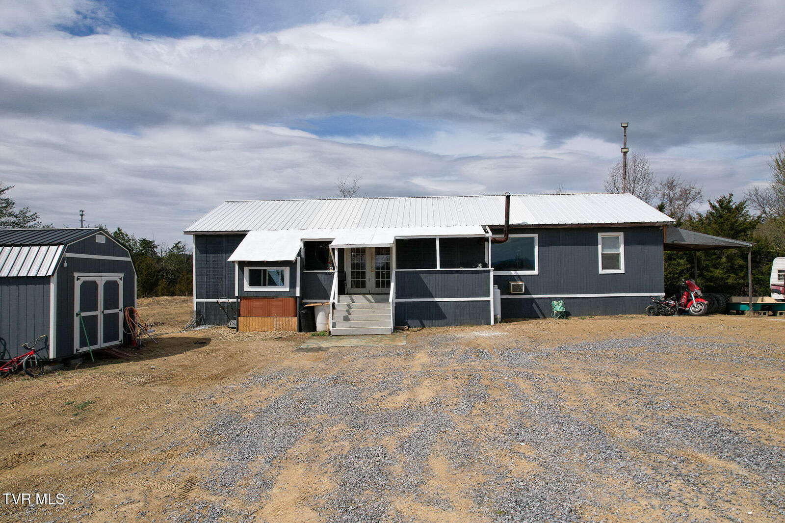 Property Photo: 480 Obe Kirk Loop TN 37810