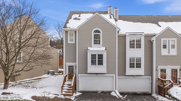 Property Photo: 2643 Hunters Point Dr PA 15090