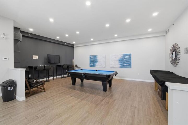 Property Photo: 80 Philip Lee Drive MB R3W 0M5