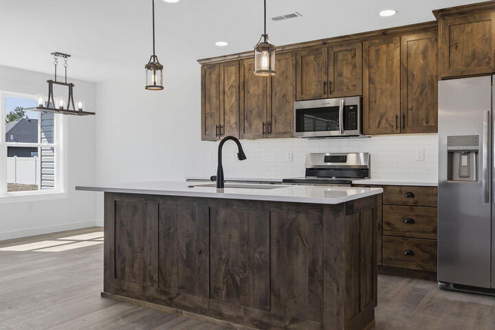 Property Photo:  412 W Jaxon St  MO 65284 