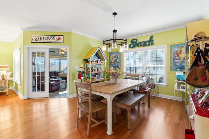 Property Photo:  611 South Palmetto Way  SC 29575 