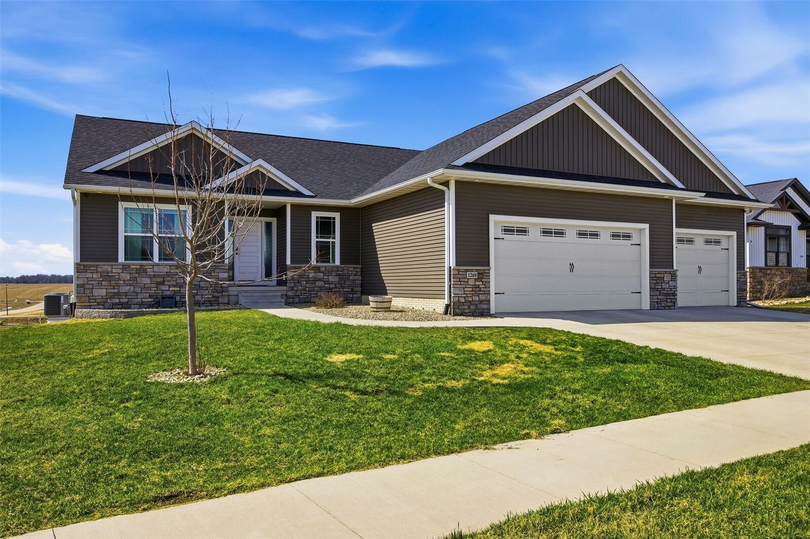 Property Photo: 1269 Tramore Road IA 52302