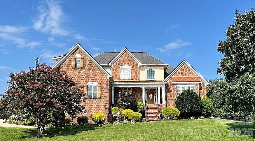 Property Photo: 140 Hunters Hill Drive NC 28677