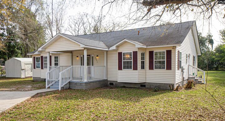 Property Photo:  1156 Middle  Dr  SC 29125 