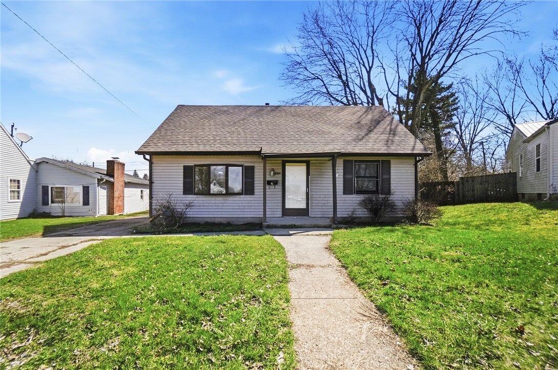 Property Photo:  1835 S Sweetbriar Lane  OH 45505 