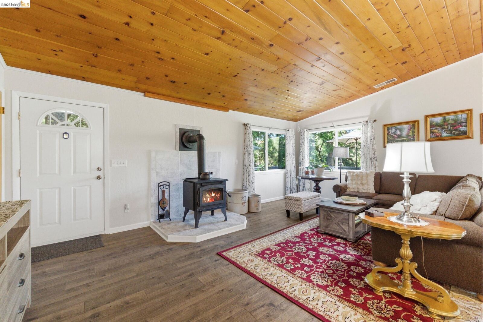 Property Photo: 21570 Eel River Dr CA 95370