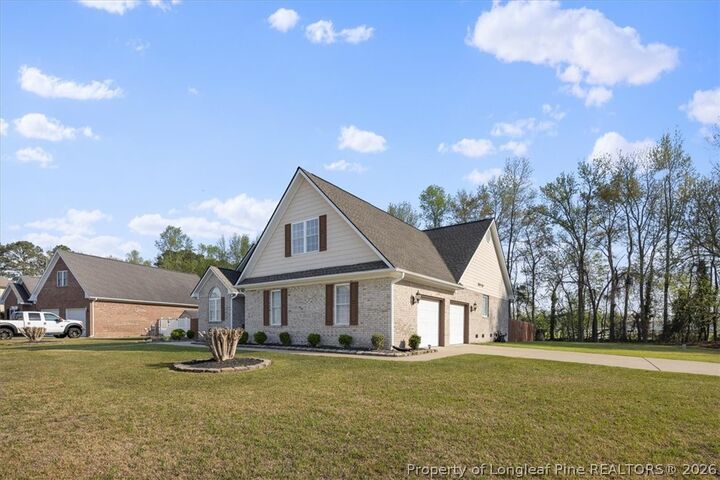 Property Photo: 5704 Gentleman Drive NC 28348