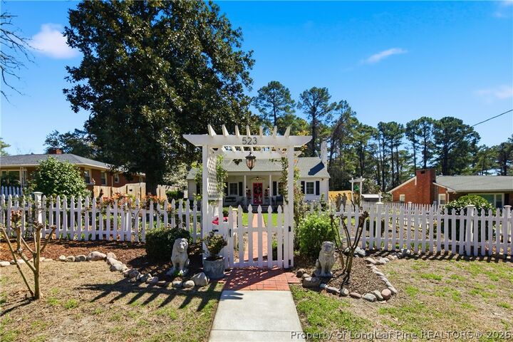 Property Photo:  523 Vista Drive  NC 28305 