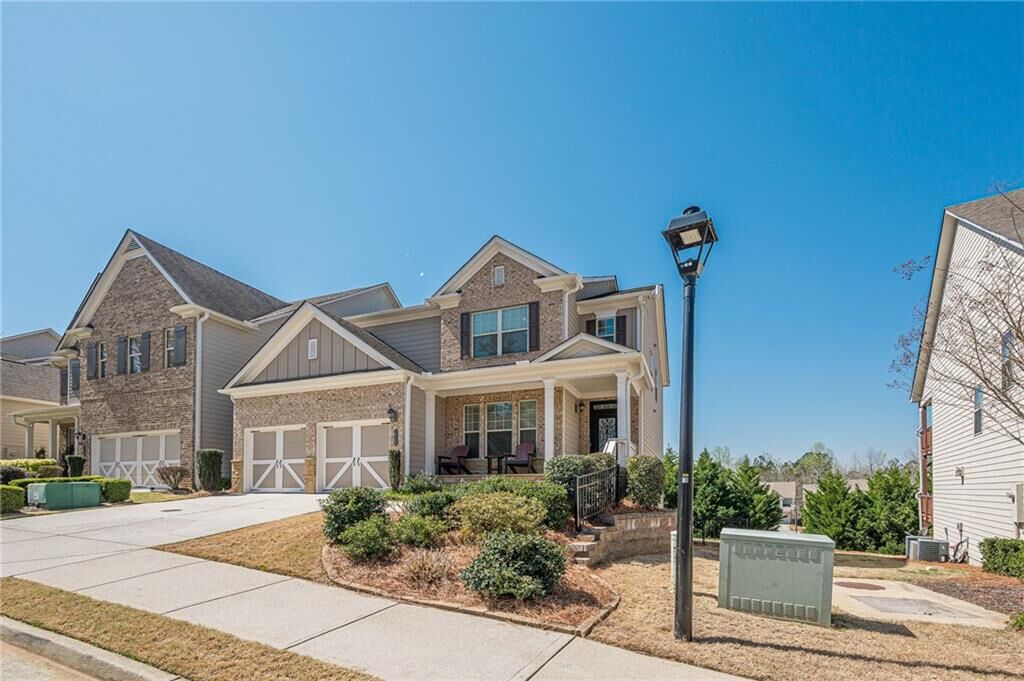 Property Photo:  1225 Roswell Manor Circle  GA 30076 