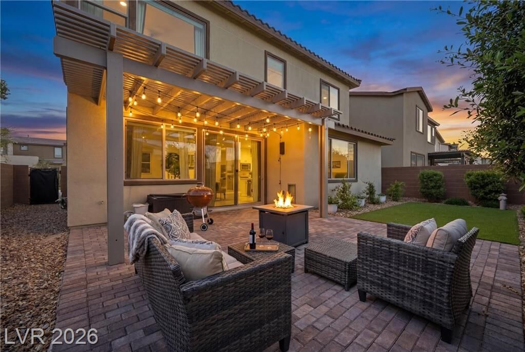 Property Photo:  6922 Desert Finch Street  NV 89084 