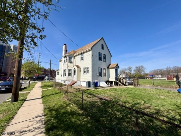 Property Photo:  196 E Grand Ave  NJ 07065 
