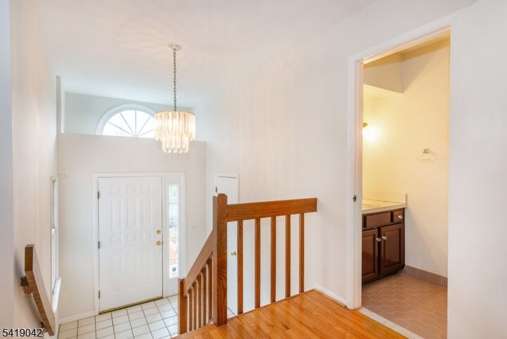 Property Photo:  38 Noelle Ct  NJ 07035 