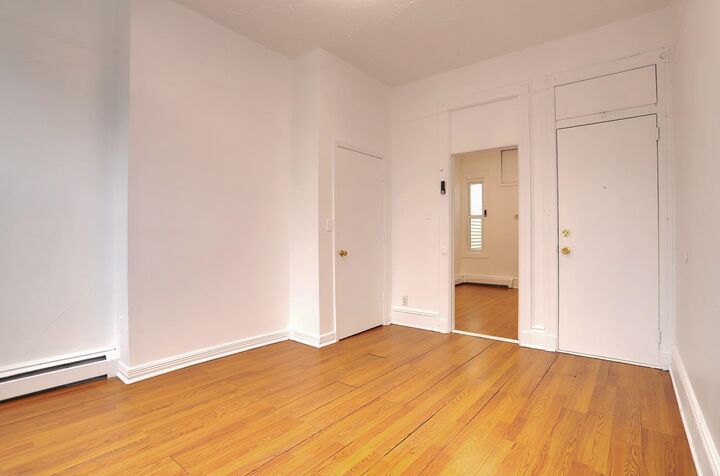 Property Photo: 119 Zabriskie St 3 NJ 07307