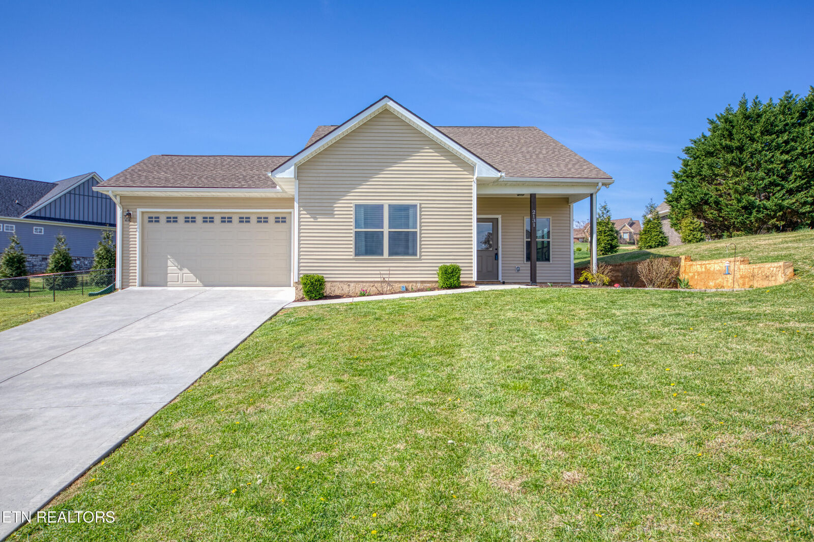 Property Photo: 2131 Frewin Court TN 37876