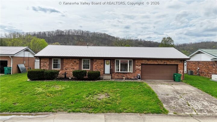 Property Photo:  194 Shawnee Estates  WV 25213 