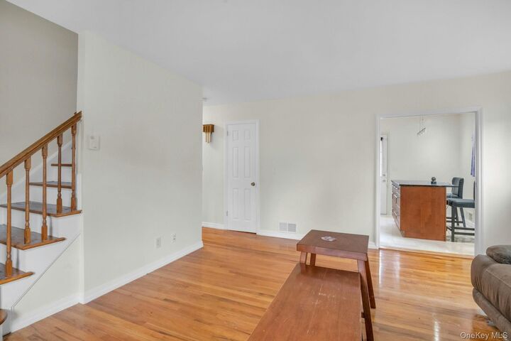 Property Photo:  9 Virginia Avenue  NY 10522 