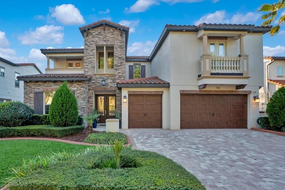 Property Photo:  743 Canopy Estates Drive  FL 34787 