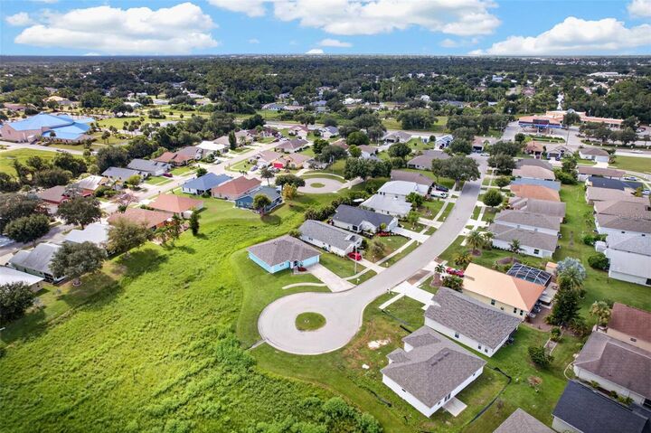Property Photo: 463 Winwood Court FL 33954