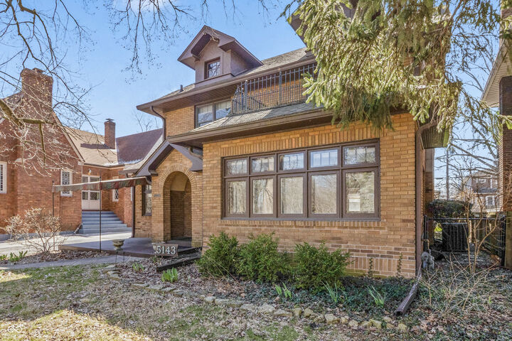 Property Photo:  5143 E Pleasant Run Parkway South Drive  IN 46219 