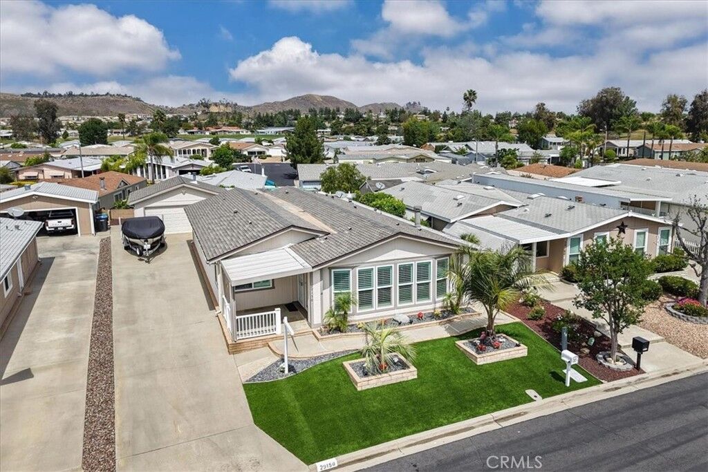 Property Photo: 29150 Calle Cisne CA 92563