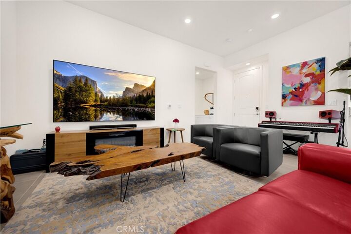 Property Photo: 1867 S Union CA 92805