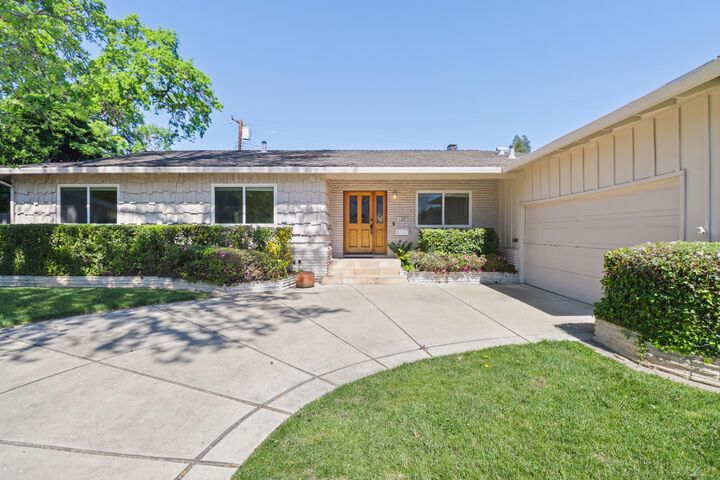 Property Photo:  122 Harber Court  CA 95864 