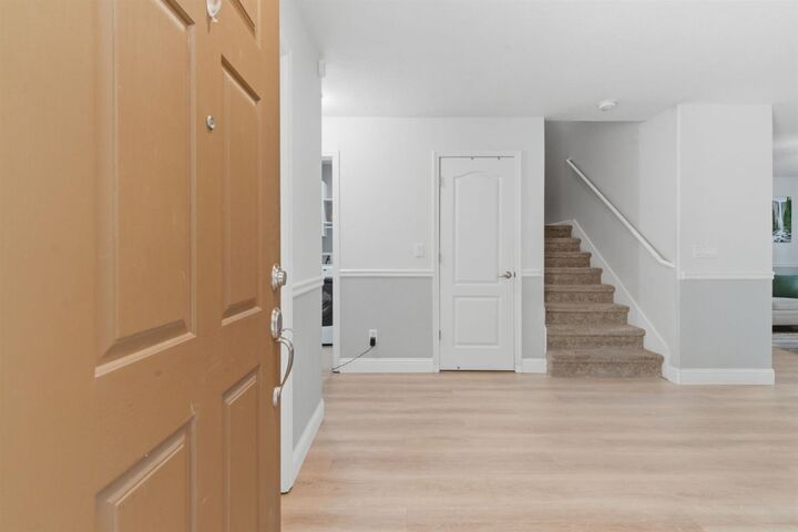 Property Photo:  329 Emory Oak Place  CA 95330 