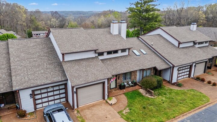 Property Photo: 407 Country Club Ct TN 37043